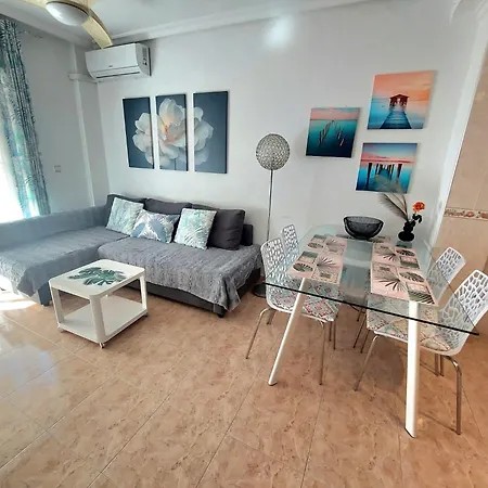 Sunny In ,100 Meters From Locos * Torrevieja
